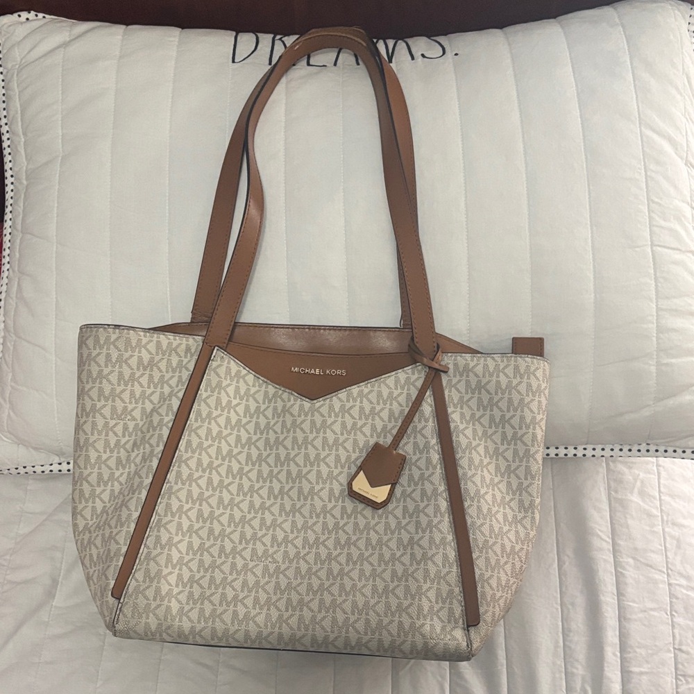 Michael Kors Tan and Cream Signature Tote